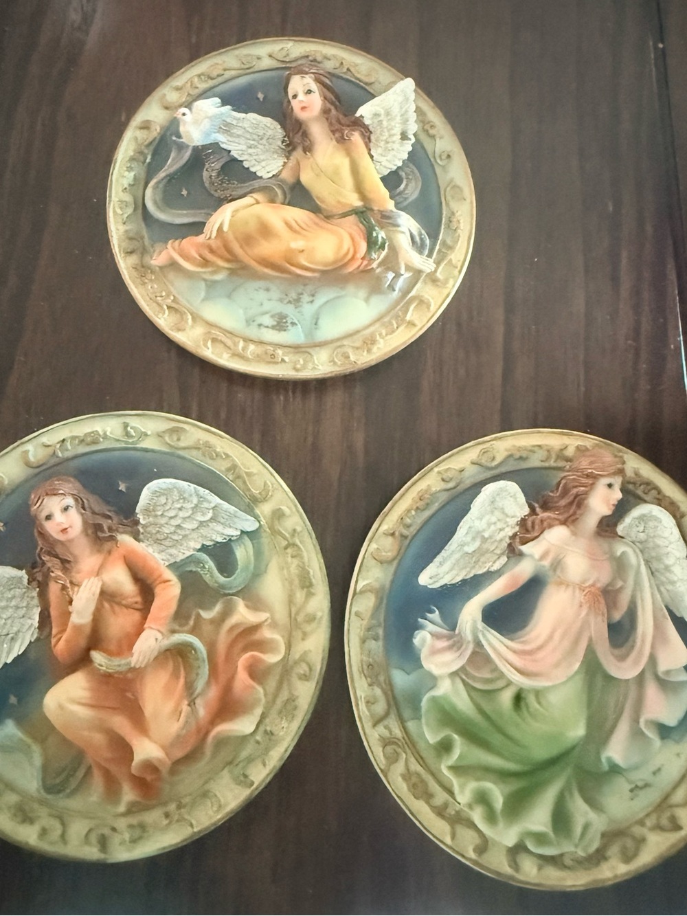East west distributing company Vintage Set of Three Angel plaques
